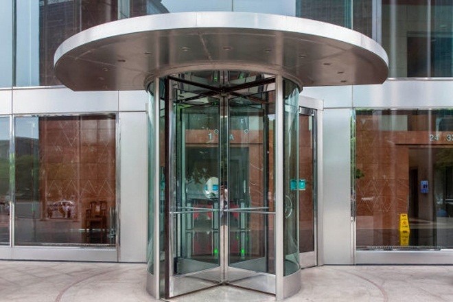 陸家嘴商務(wù)廣場