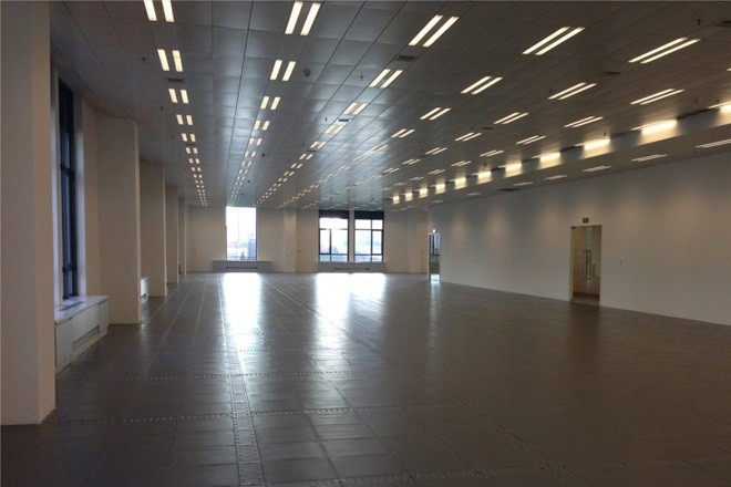 陸家嘴金融服務(wù)廣場(chǎng)