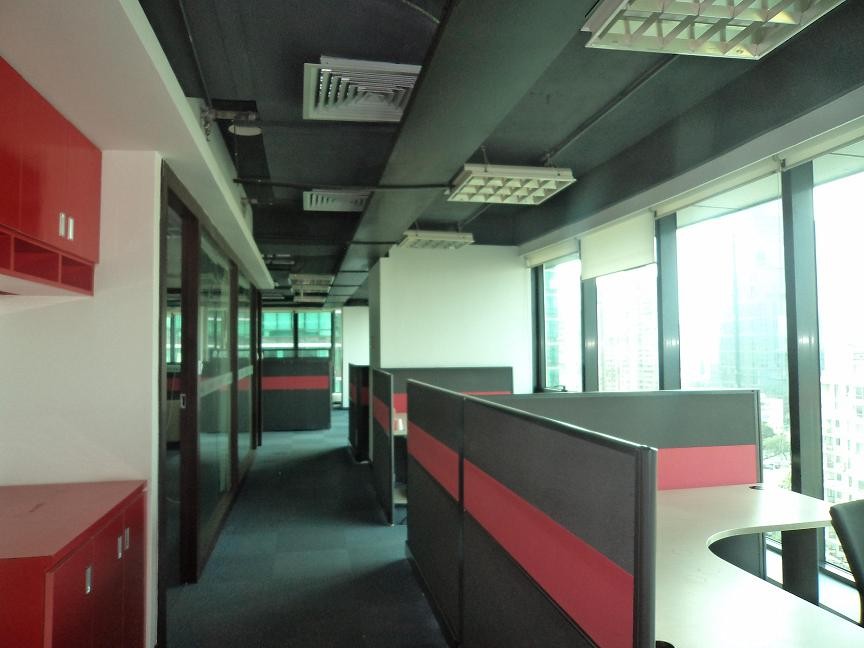 裕景國(guó)際商務(wù)廣場(chǎng)