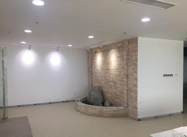 百安居浦東商務(wù)大廈