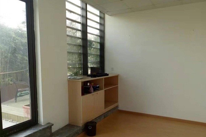 東朔商務(wù)中心