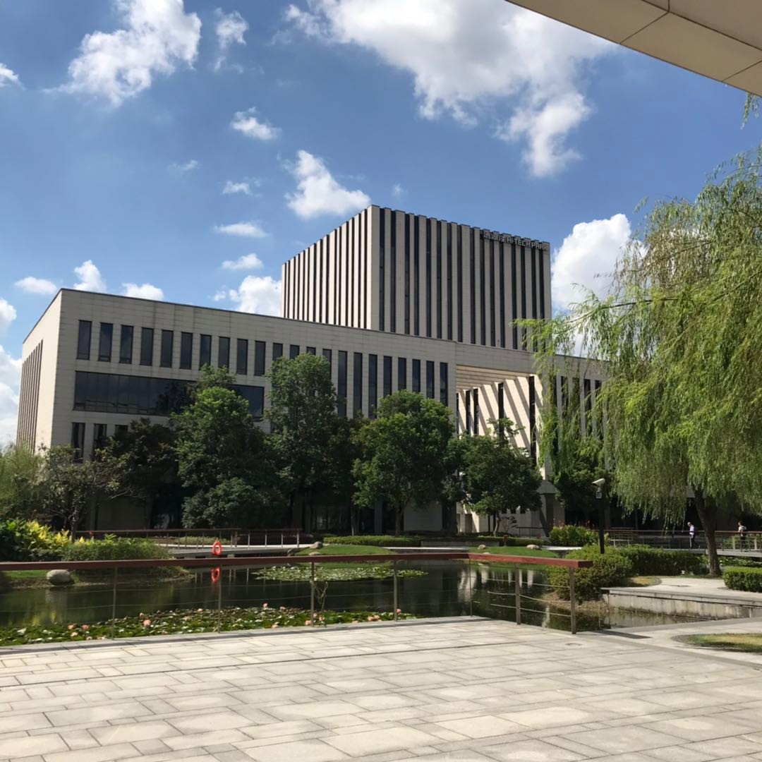 漕河涇康橋商務(wù)綠洲