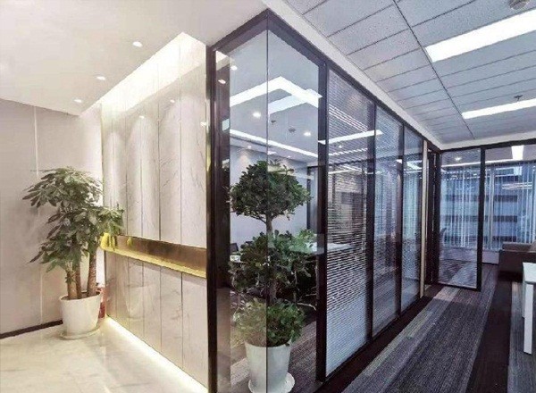 上海實(shí)業(yè)大廈1