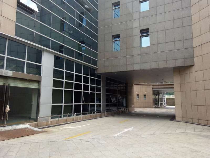 信源張江廣場(chǎng)1