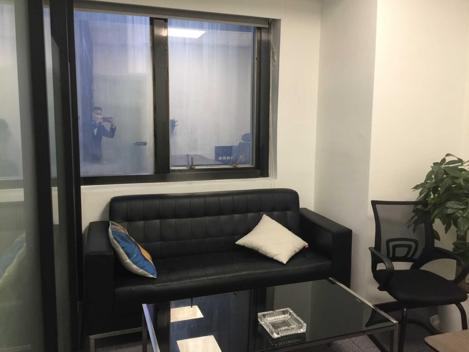 東方國際科技大廈