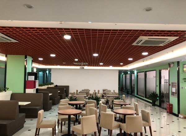 遠(yuǎn)中科研大樓