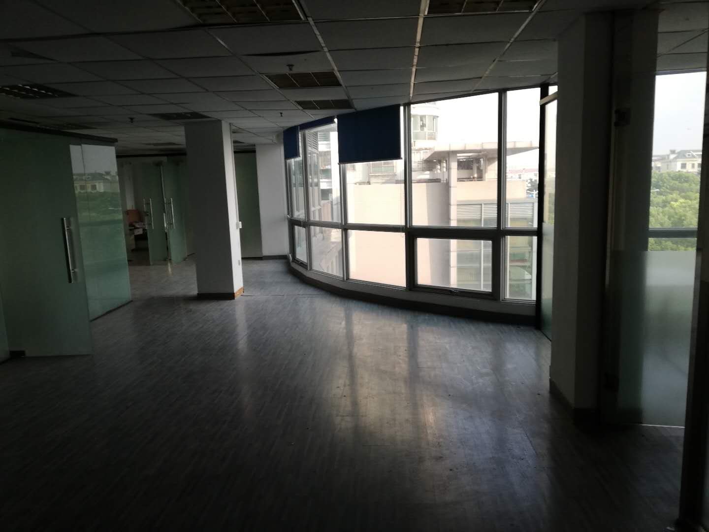 德宏商務(wù)樓