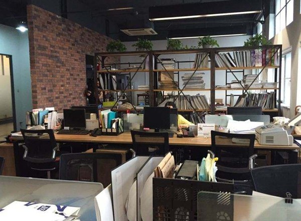 華聯(lián)創(chuàng)意廣場(chǎng)