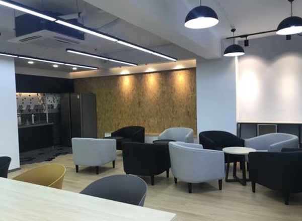 兆豐廣場(chǎng)