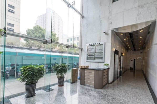 東展商業(yè)大廈