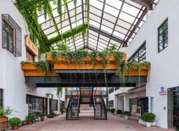 復(fù)地四季廣場(chǎng)