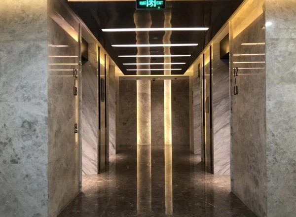 中航天盛廣場(chǎng)