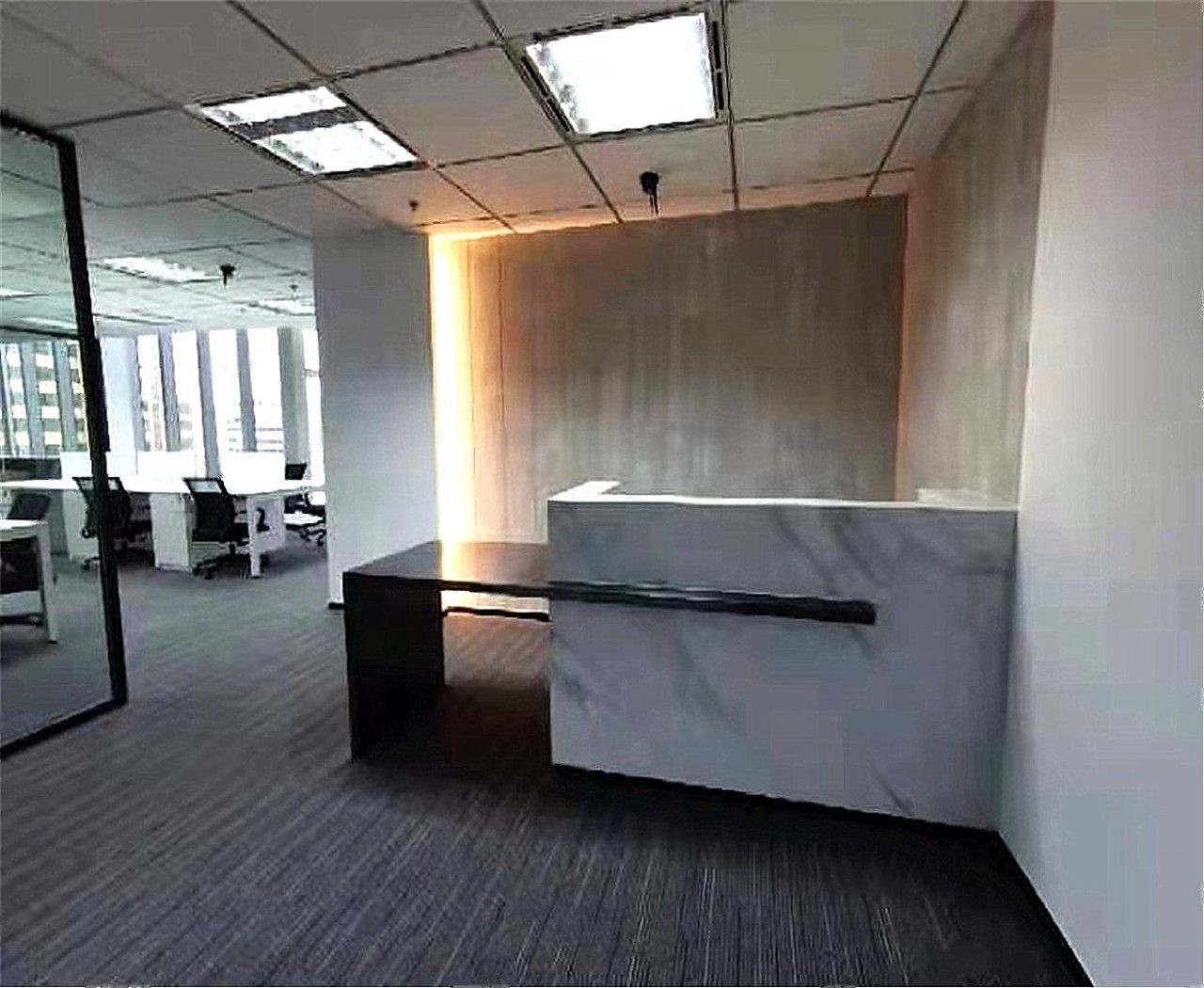 新上海國際大廈1