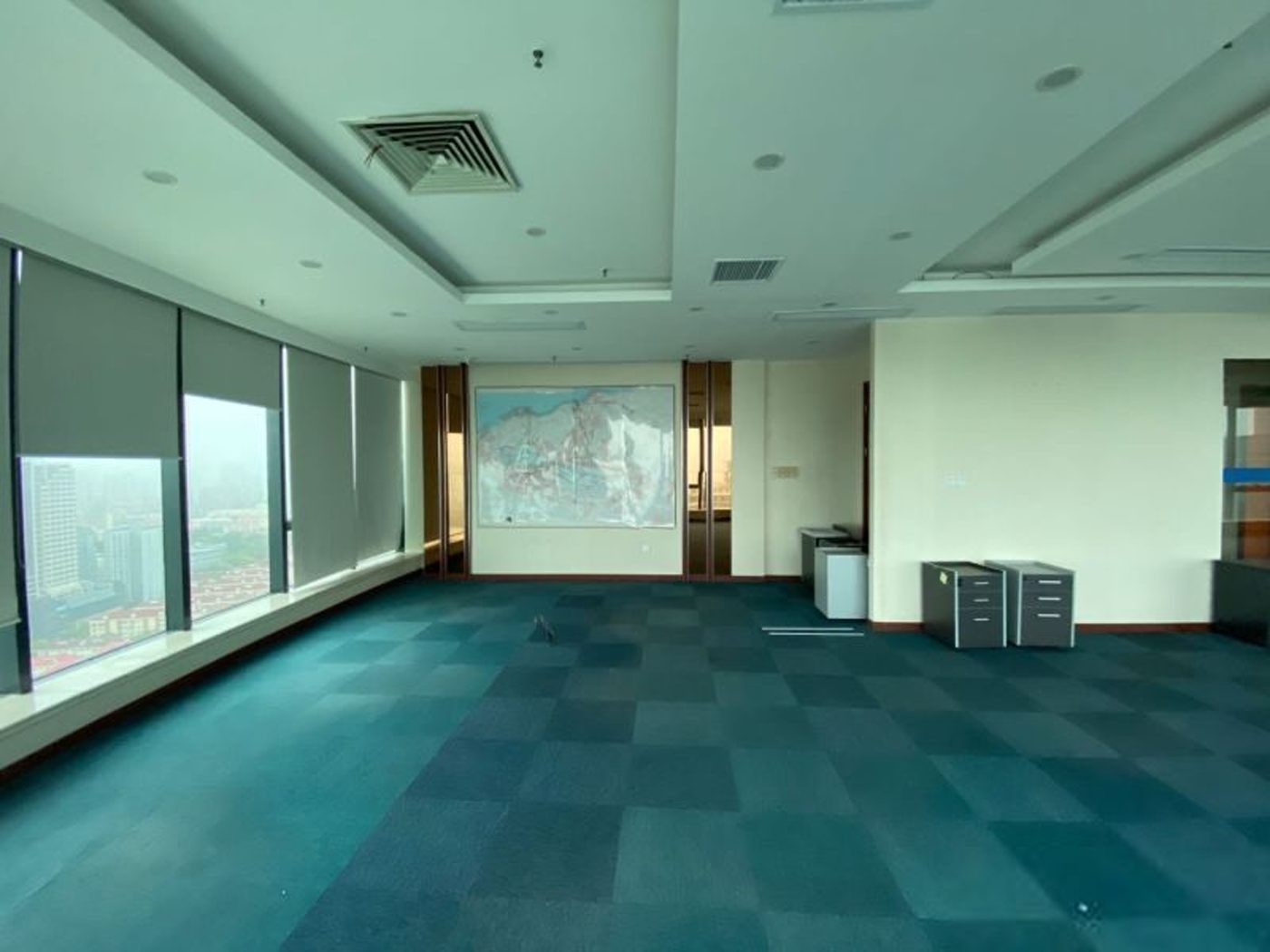 裕景國(guó)際商務(wù)廣場(chǎng)