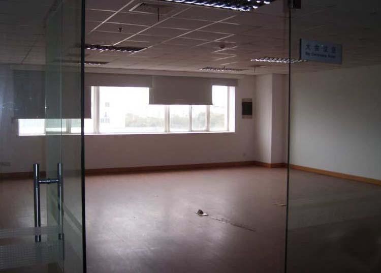 現(xiàn)代通信大廈