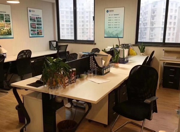 現(xiàn)代通信大廈