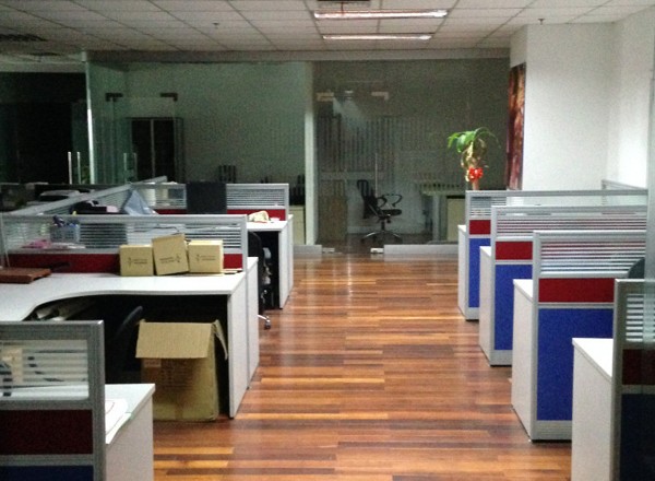 現(xiàn)代通信大廈1