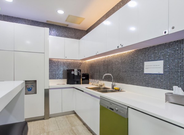 雷格斯(渣打銀行大廈)