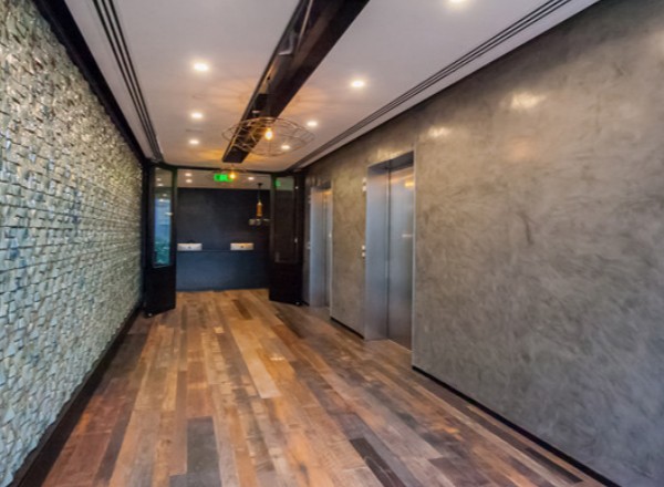 德事商務(wù)中心(東亞銀行金融大廈)