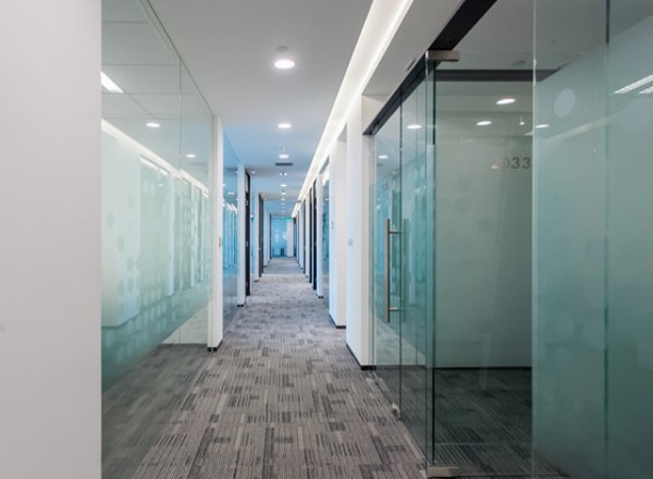 智辦公(國際航運(yùn)金融大廈)