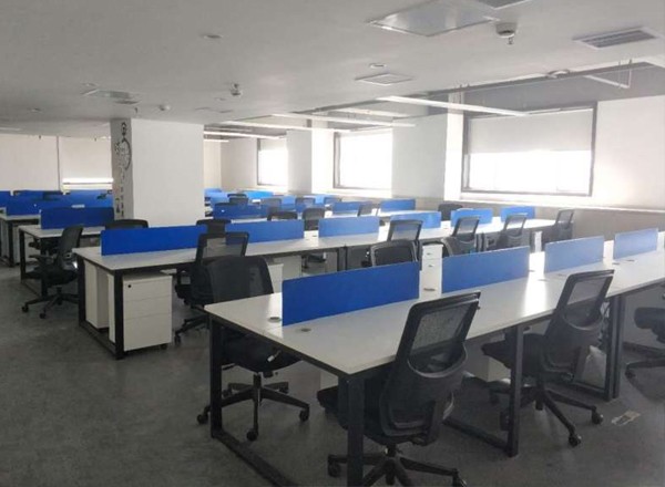 內(nèi)外聯(lián)大廈