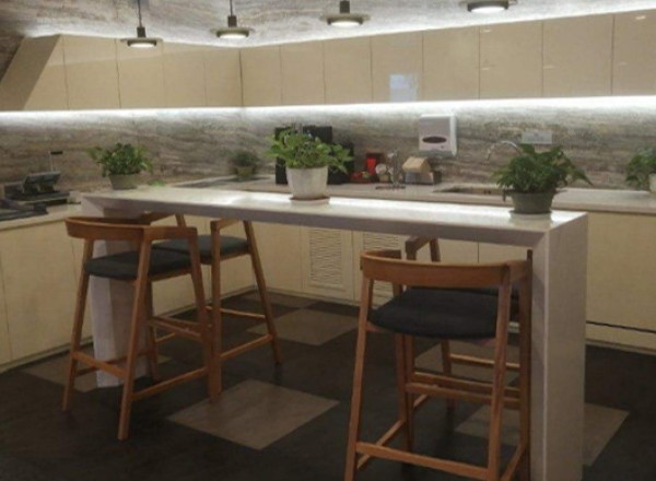 雷格斯（金茂大廈）