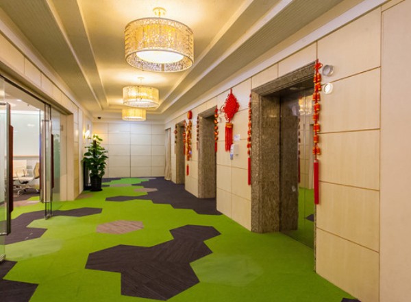 阿波羅商務中心(湯臣金融大廈)