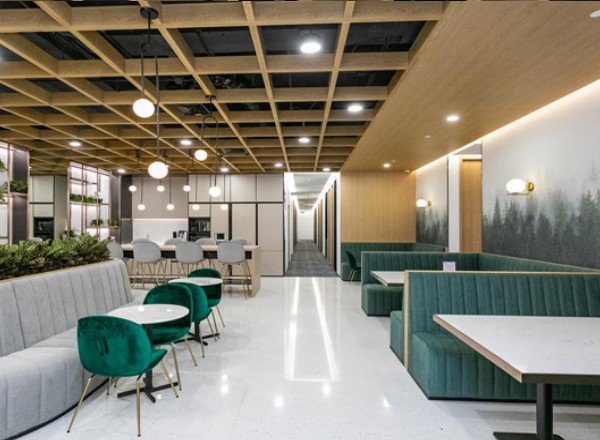 艾克商務(wù)中心(泰康保險(xiǎn)大廈)