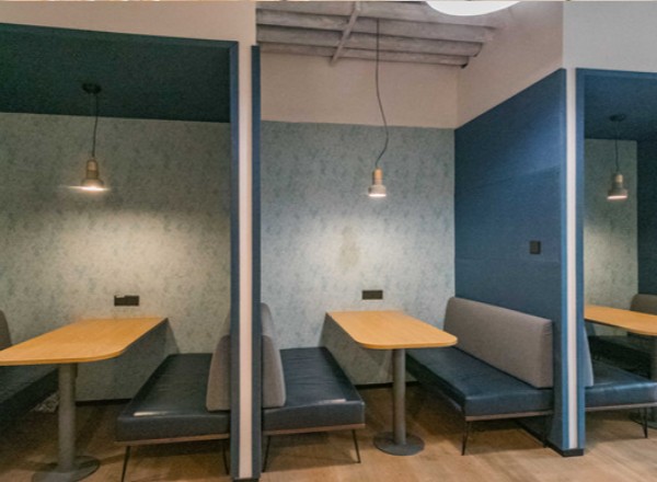 氪空間(由由世紀(jì)廣場(chǎng))