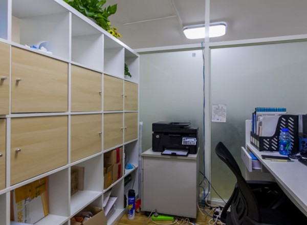 策房投資(藍(lán)村大廈)