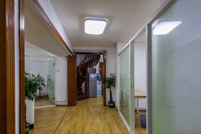 策房投資(藍(lán)村大廈)