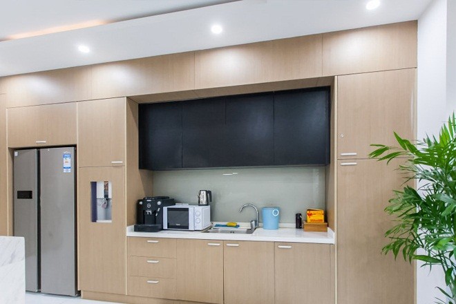 思家商務(wù)中心(金陵東路396號)