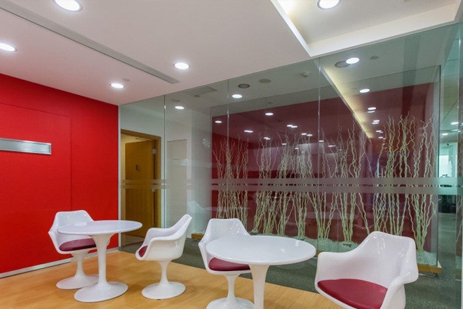 雷格斯(鴻祥大廈)