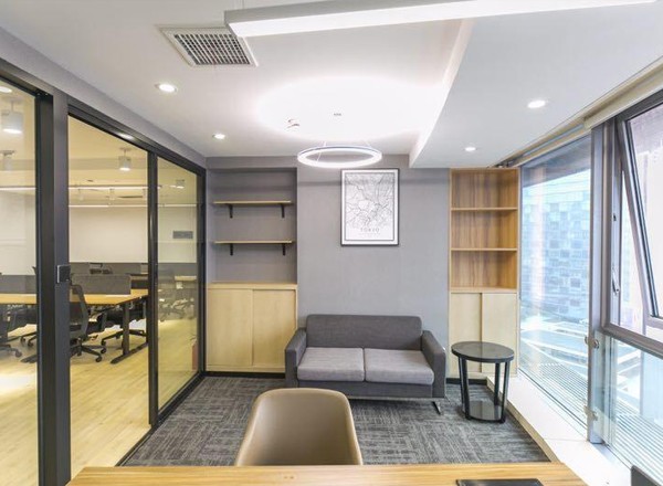 長(zhǎng)風(fēng)788廣場(chǎng)