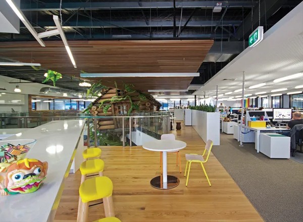 靜安創(chuàng)意176空間（On Air III 昂云商業(yè)空間 ）