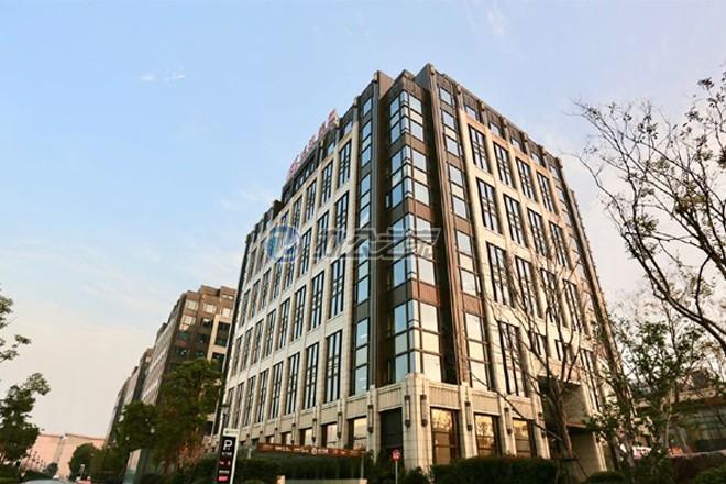 一、二線城市和城市群較強的三線城市仍有商業(yè)地產(chǎn)機會