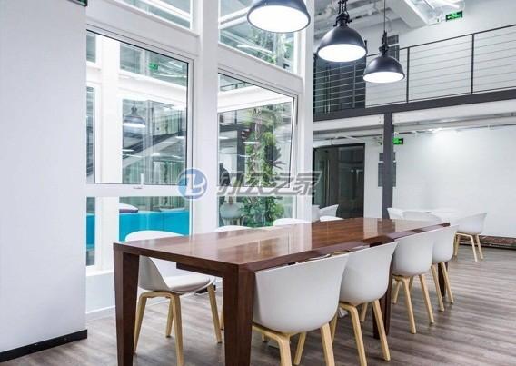 揚子江國際企業(yè)廣場