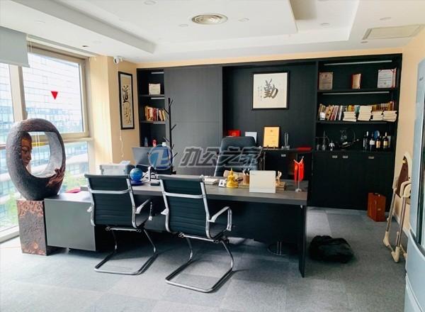 天會(huì)商務(wù)廣場(chǎng)(凌空SOHO)