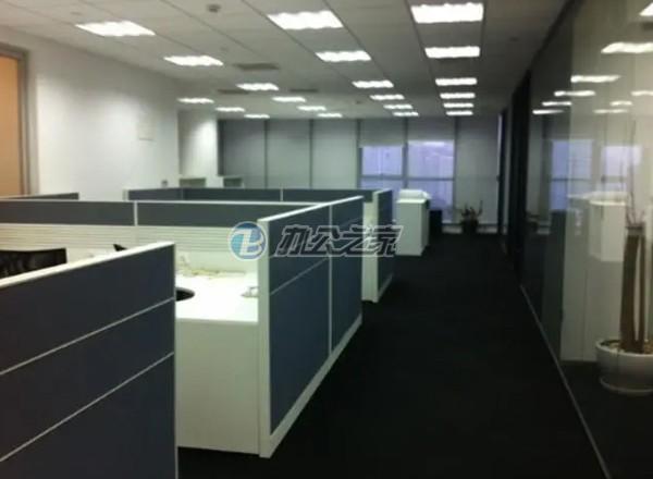 匯銀廣場(chǎng)