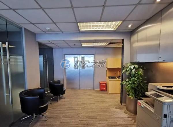 上海環(huán)貿(mào)廣場(chǎng)