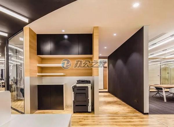 萊茵·虹橋中心