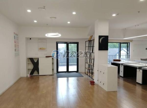 越界絲騰光華酷