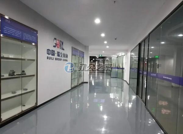 CAS汽車廣場(chǎng)