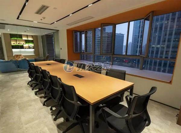 奕思創(chuàng)e-stronger(日月光伯爵居)