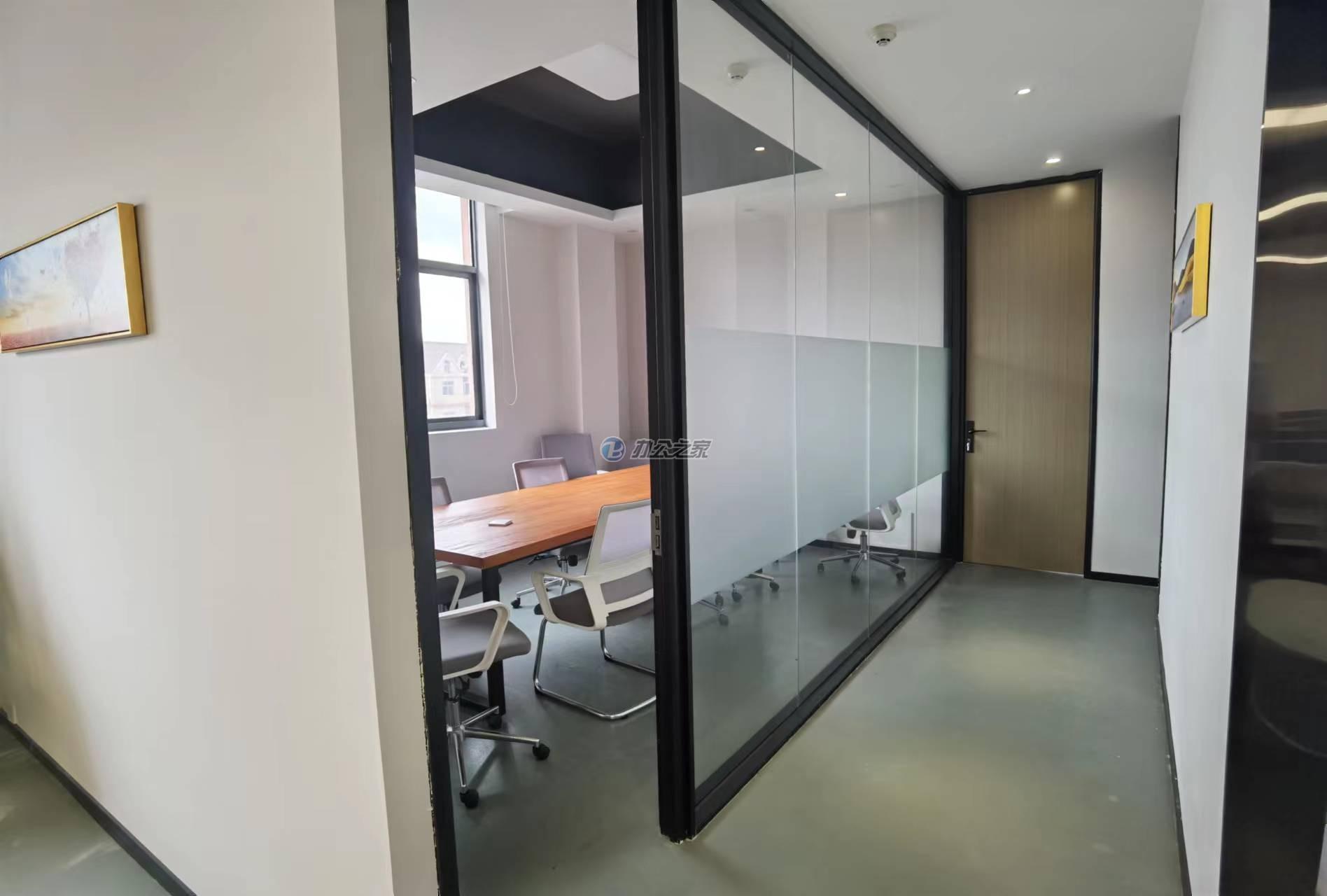 新頤創(chuàng)客園