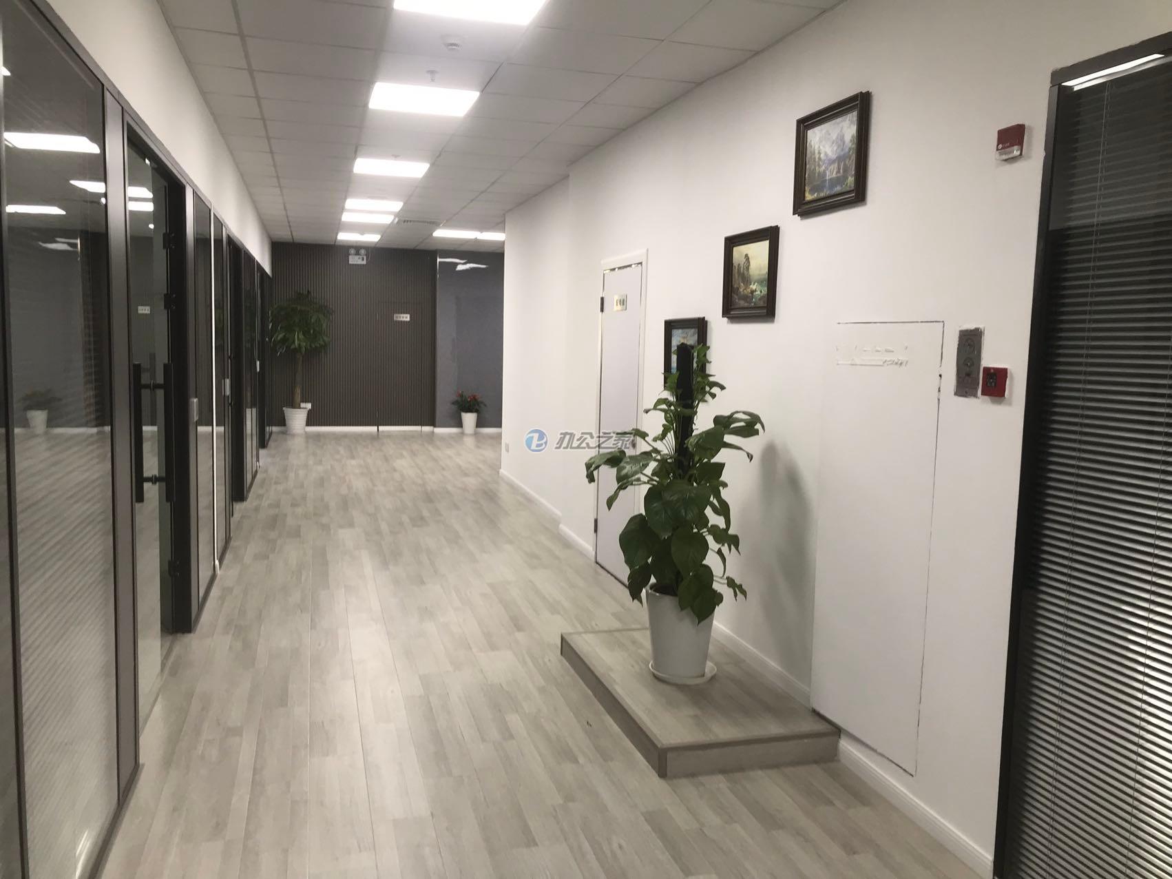 龍陽商務(wù)樓