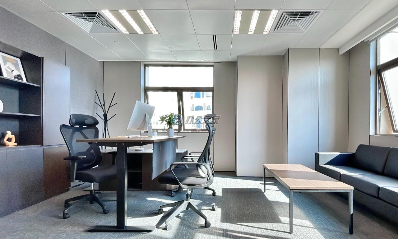 永新廣場(chǎng)