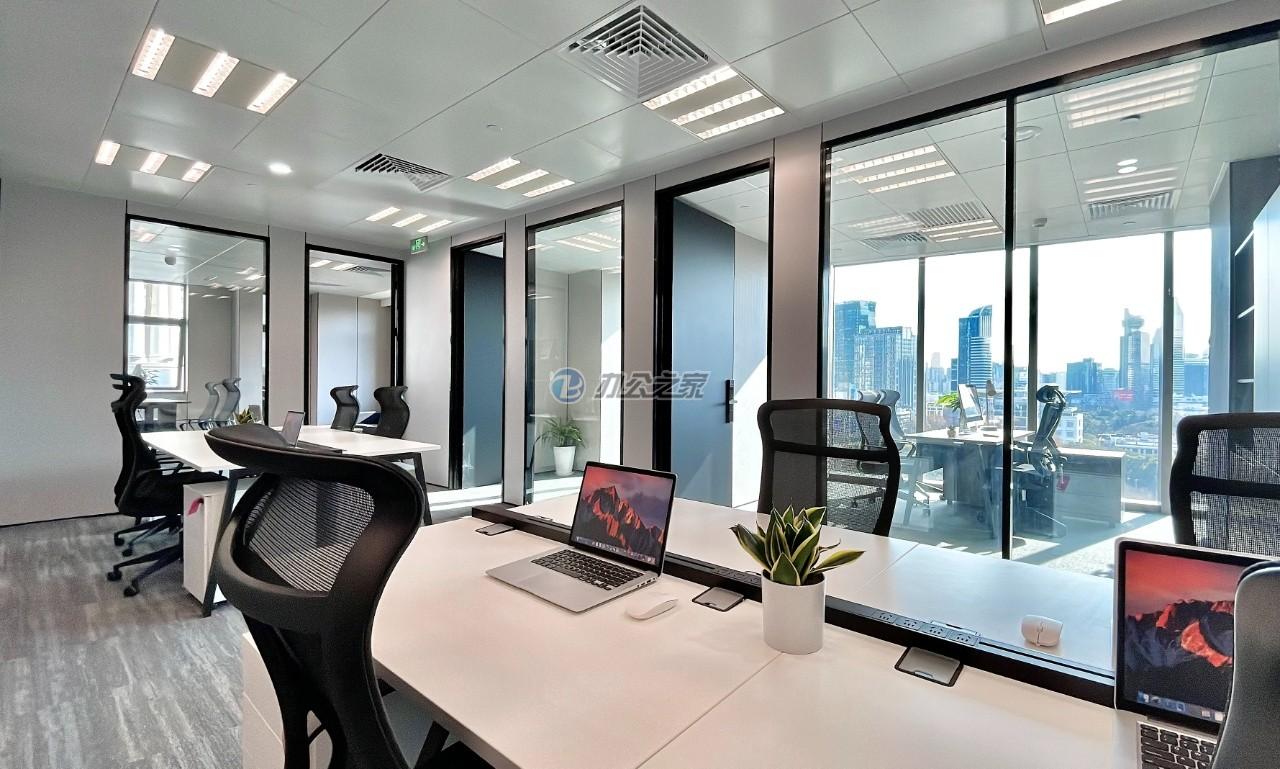 永新廣場(chǎng)