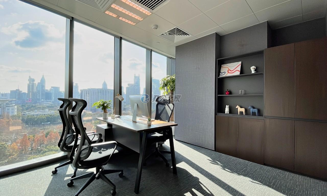 永新廣場(chǎng)