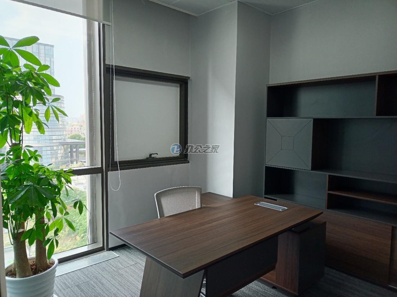 明基廣場(chǎng)